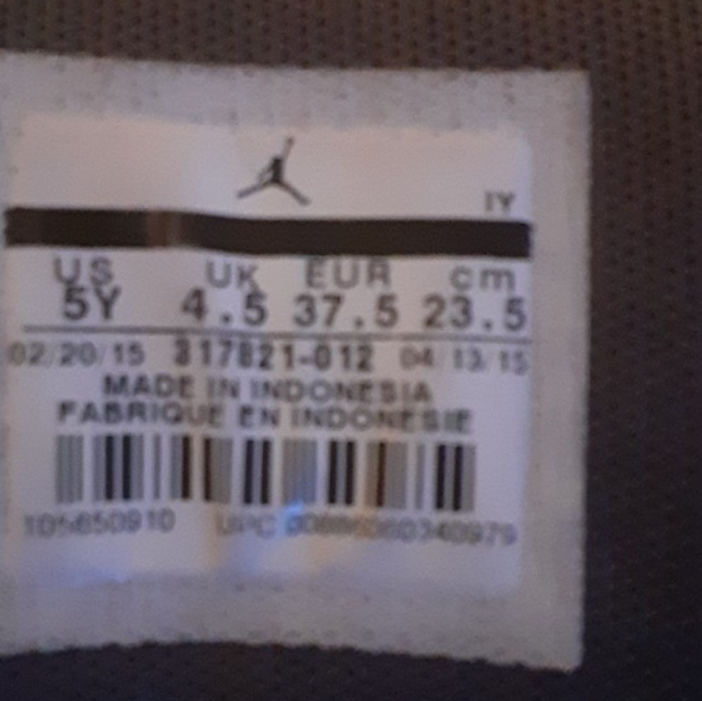 Boys jordans